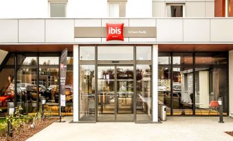 Ibis Saint-Genis-Pouilly Genève - Housity