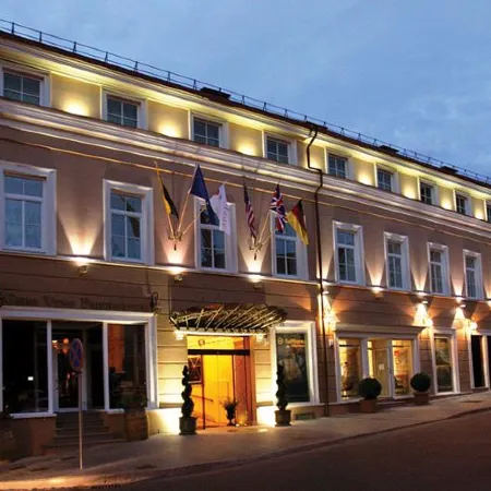 Imperial Hotel & Restaurant
