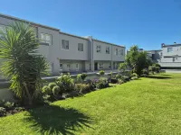 De Waterkant Cottages - Villas