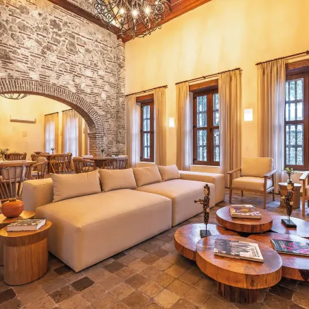 Hotel Voilá Pedregal By Huespedia Отели рядом с достопримечательностью «Манга»