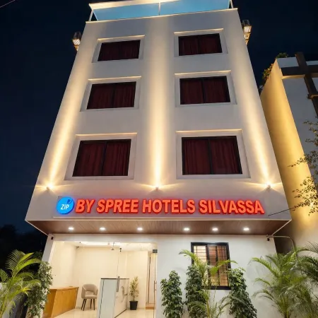 Zip by Spree Hotels Silvassa Indore - Vijay Nagar