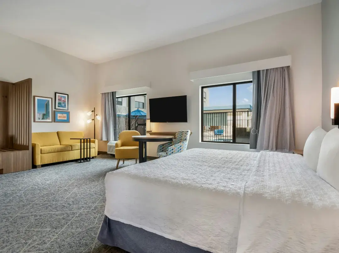 Hampton Inn & Suites By Hilton Irving Dfw Airport North - Grapevine, TX