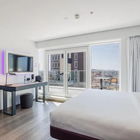 Yotel Porto