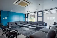 Royal Hotel - Business