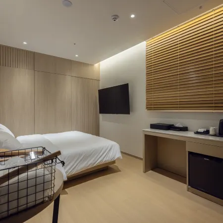 Hound Hotel Pohang Yeongildae