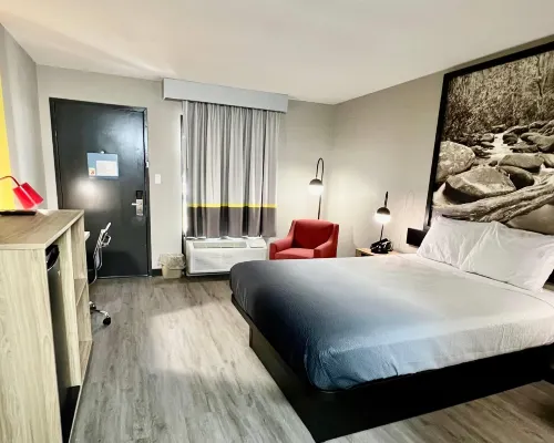 Super 8 by Wyndham Manchester TN Hotels in Coffee County