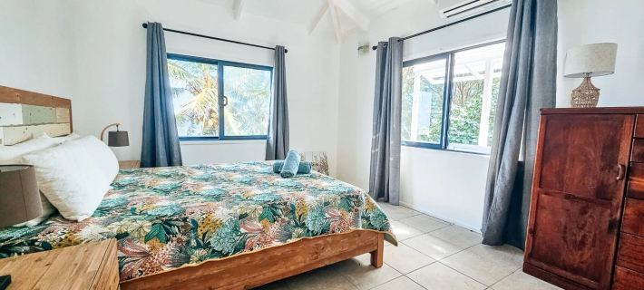 Toreaiva Beachfront Studios Hotels in Arorangi