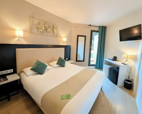 Hôtel le Collier Hotels in Antibes