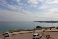 Casa Azzurra Torre dell Orso Stunning Sea View, AC & Free WiFi