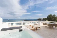 Pagoda Lifestyle Hotel - Hot Tub