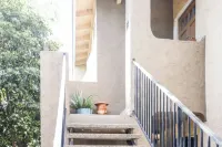 Escondido Urban Stay - 2BR Apartment