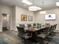 DoubleTree by Hilton Hotel Pittsburgh - Green Tree Hotels in Pittsburgh