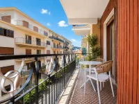 Lena Suites Sorrento Отели рядом с достопримечательностью «Площадь Пьяца-Тассо»