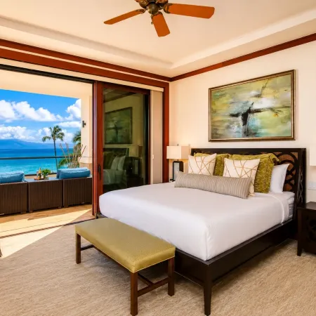 Kbm Resorts Free Car Anuenue at Montage Kapalua Bay Oceanfront Villa Pool Beach Access