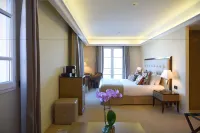 Hôtel des Gouverneurs - balcony