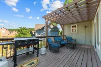 Hickory Hideaway - Communal Pool Access