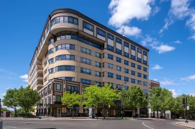 Best Western Premier Park Hotel Hotels near Vilas Park