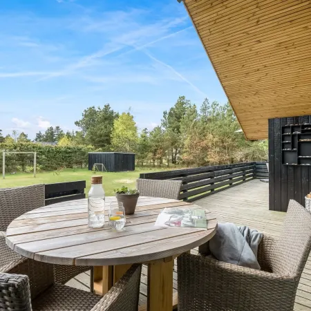 "Ilsi" - 1.5km from the Sea