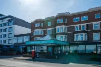 The Strathmore Hotel