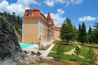 Pousada da Serra da Estrela – Historic Hotel - Pools