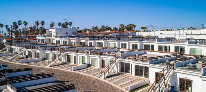 Dog-Friendly Suite with Hot Tub, Kitchenette, Heated Outdoor Pool, Private Patio Hotels in Rosarito