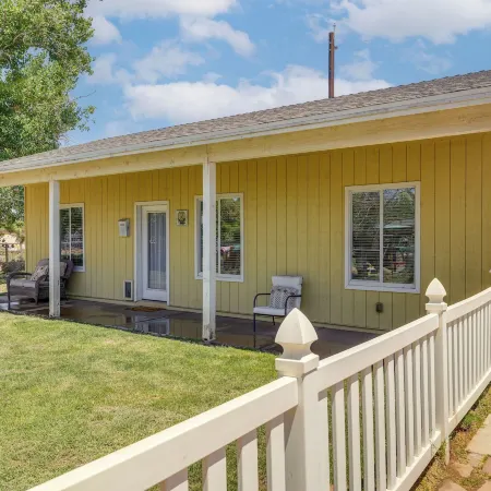Private Acreage, Pet-friendly Yard! Gilbert Haven