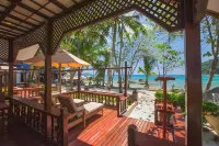 Coral View Island Resort - Frühstück