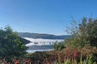 1 Bed Lodge - Sleeps 2 - Pets Ok - Free Parking