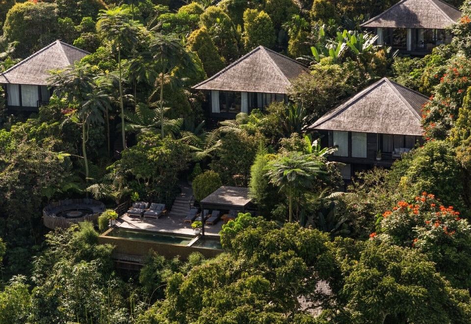 Munduk Cabins by Desa Hay Images