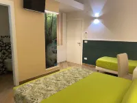 Room-Triple Room in B&b - a Stone's Thro - balcony
