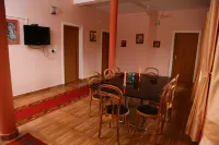 Room-1 Bedroom with Balcony Mountain VIE