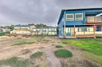 Sanderling Sea Cottages, Unit 2 Walk to Coast!