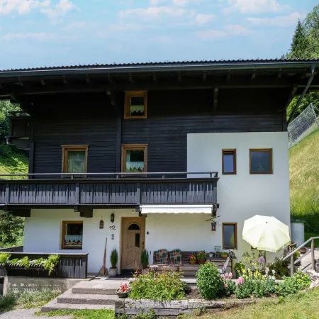 Chalet in Tirol by Zillertal Ski Slopes
