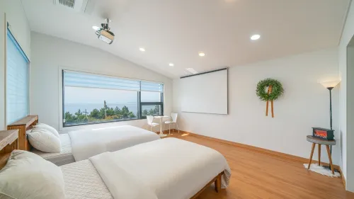 Boryeong Yeollin Badaro Pool Villa - Pools