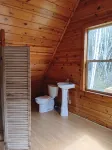 Lower Twin Cabin - 34 beautiful private acres of forest, meadows and riverfront. - Feriehus