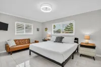 Pool Hottub 5 Miles Clearwater Irb Pet Friendly - balcony