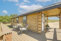 Wyoming Cabin Escape: Panoramic Mountain Views! - Homestays