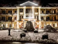 Hotel Warmbaderhof - 5-Star