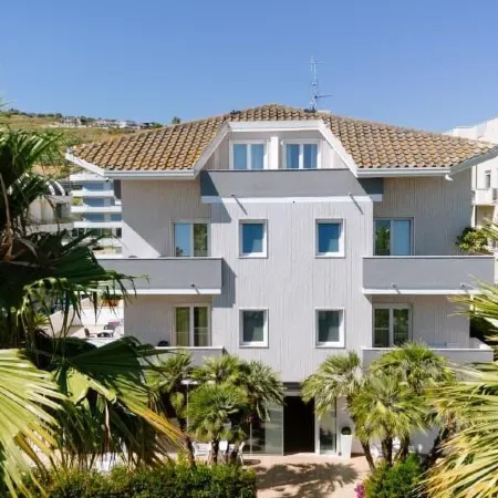 Hotel Caravel