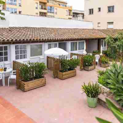 Rvapartaments Escala Brava Hotel Exterior