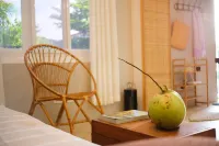 2BR laid back apartment, near beach - Apartments