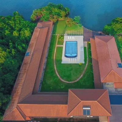 Nilakma Lagoon Отели рядом с достопримечательностью «Лагуна Негомбо»