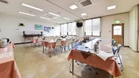 Hotel Select Inn Ehime Ainan-Cho - ที่มีบาร์
