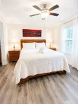 Beautiful, Cozy home in Concord providing a spacious & tranquil retreat - Wifi