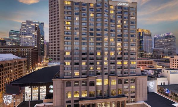 The Lofton Hotel Minneapolis, Tapestry Collection by Hilton