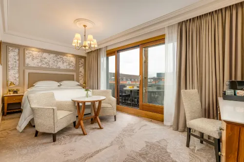 Brooks Hotel - New