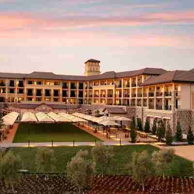 Grand Reserve at the Meritage Hotel Exterior