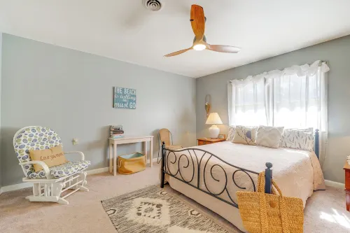 Surf City Coastal Escape w/ Fire Pit - Wi-Fi