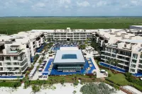 Royalton Hideaway Riviera Cancun, An Autograph Collection All-Inclusive Resort– Adults Only - Jacuzzi