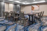 Fairfield Inn & Suites Rocky Mount - parking